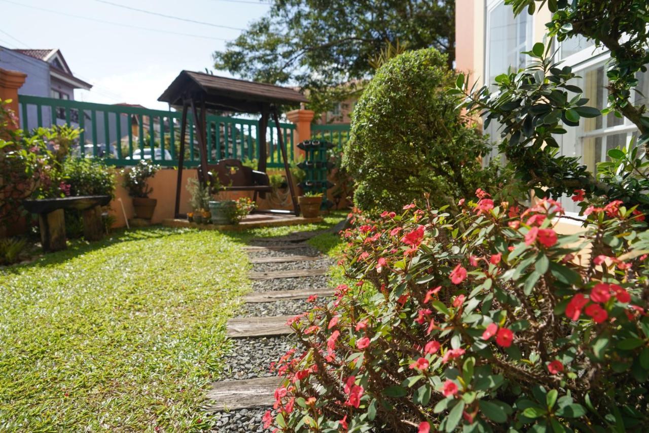 Charming Tagaytay Vacation Home Tagaytay City Exterior photo