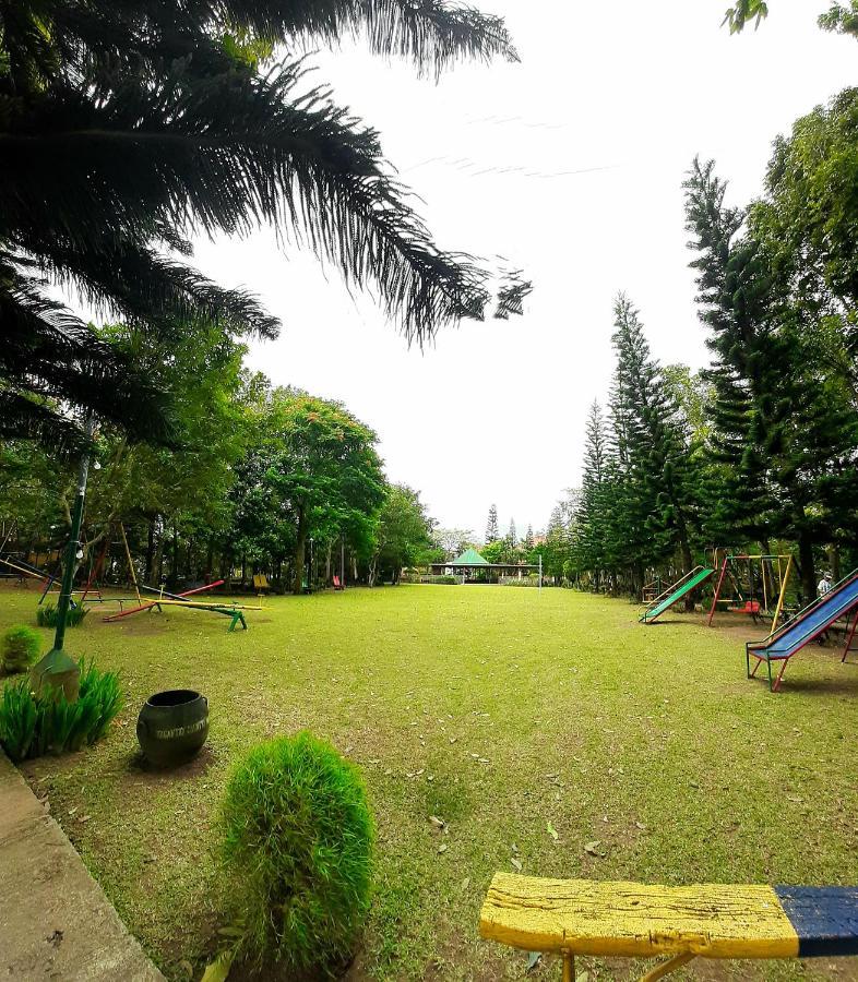 Charming Tagaytay Vacation Home Tagaytay City Exterior photo